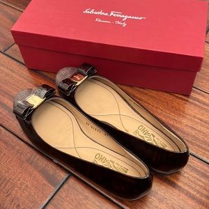 NEW Salvatore Ferragamo Flats